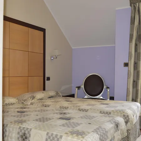 Regent & 4* Reggio di Calabria